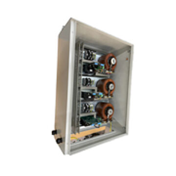 SPANNUNGSKONSTANZHALTER FÜR LANGSTRECKENÜBERTRAGUNG