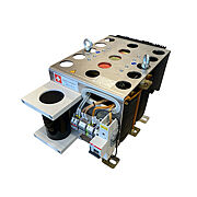 REDUNDANTE DC-GRUNDVERSORGUNGEN MIT BATTERIEANBINDUNG